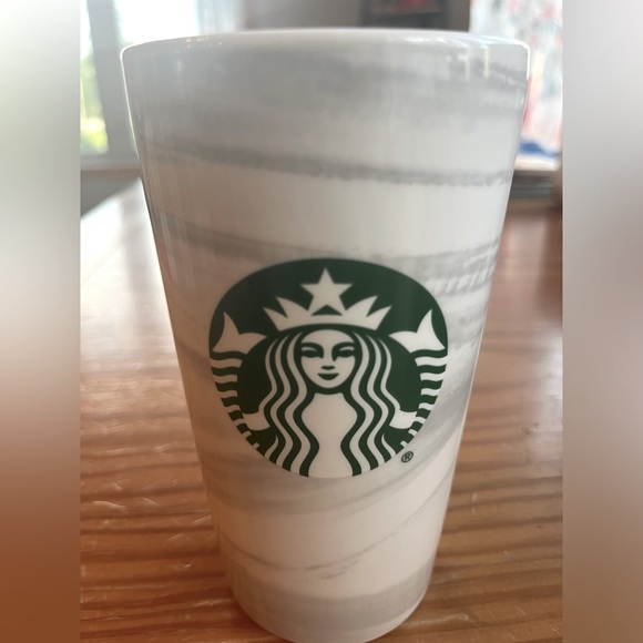 2/$50✨☕️ Starbucks Travel Mug - Picture 1 of 5